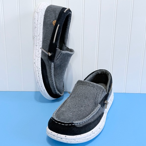 Lamo Other - Lamo Men's Calvin Slip-On Canvas Loafers